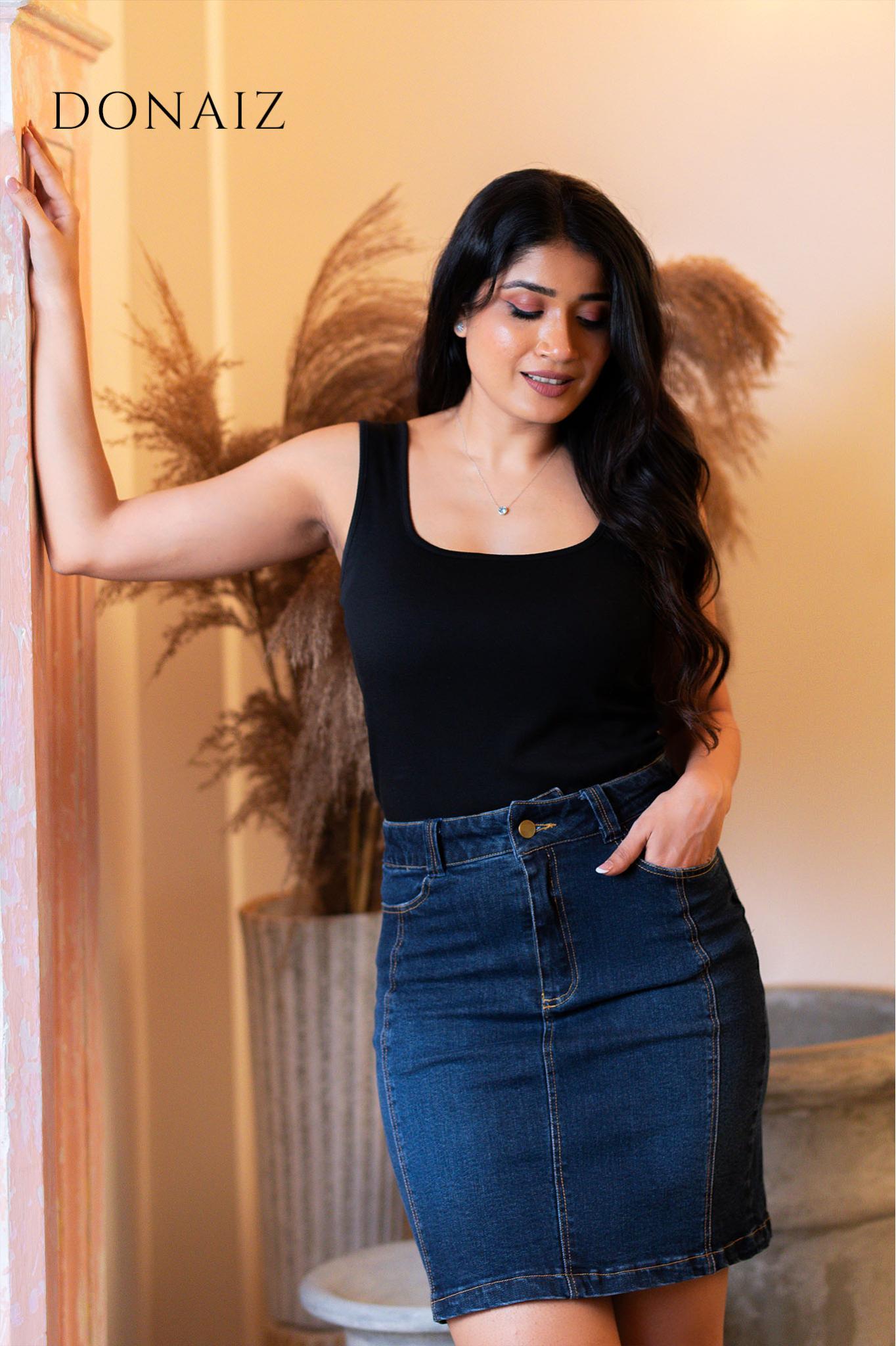 Elegant Short denim skirt